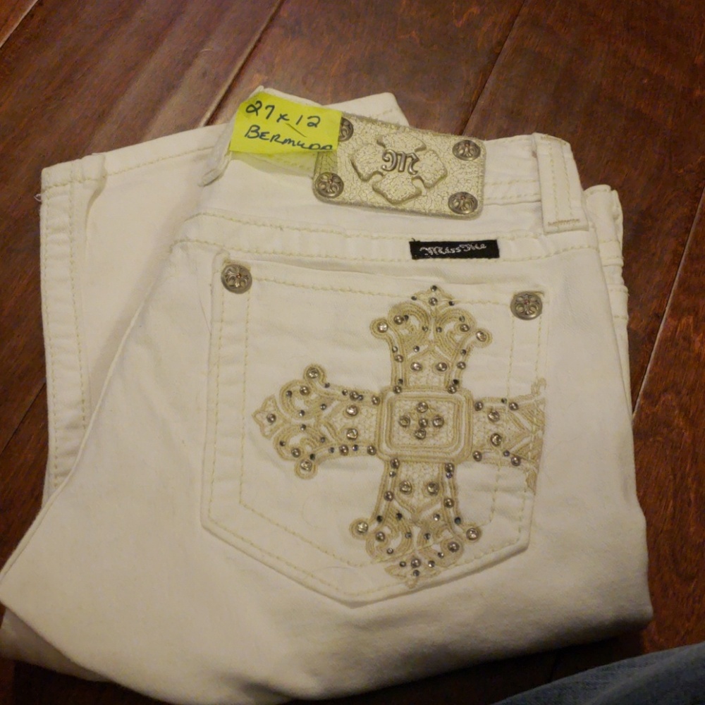 Miss me Bermuda shorts